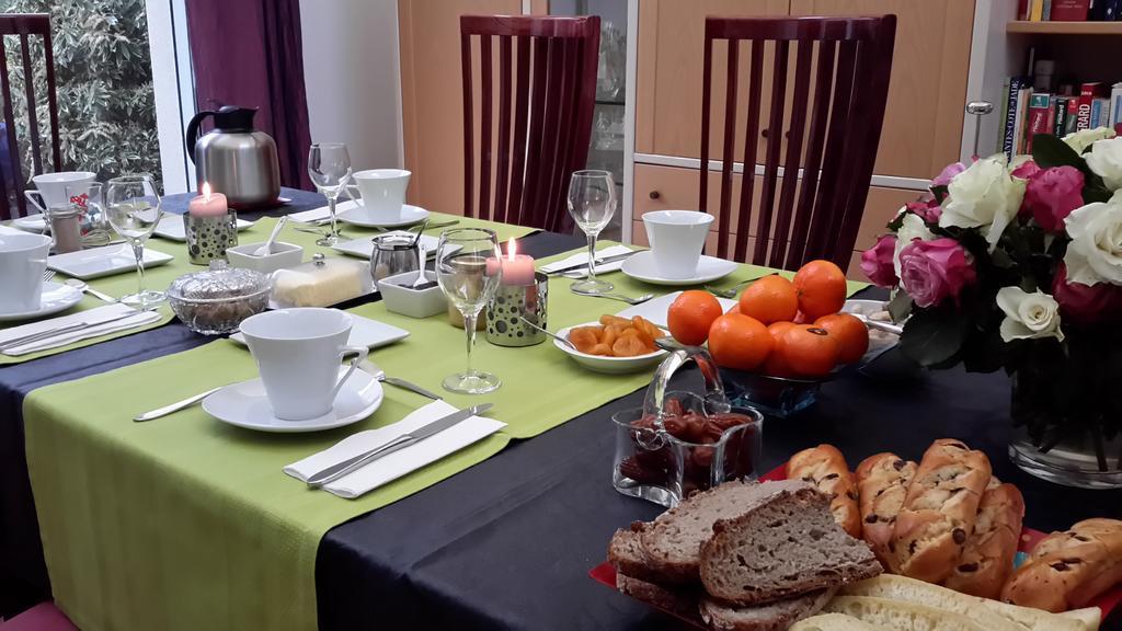 Les Deux Chenes Bed and Breakfast La Chapelle-Sur-Erdre Buitenkant foto