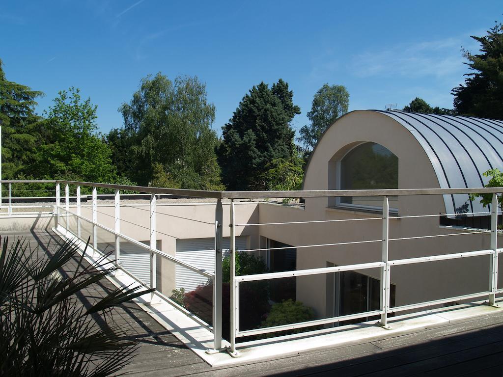 Les Deux Chenes Bed and Breakfast La Chapelle-Sur-Erdre Buitenkant foto